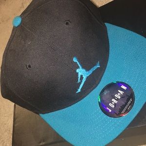JORDAN SNAPBACK